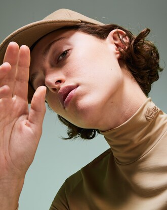 T-shirt unisex con collo alto Fashion Show