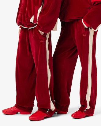 Joggers loose fit in velour Runway