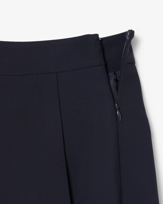 Gonna corta morbida a pieghe