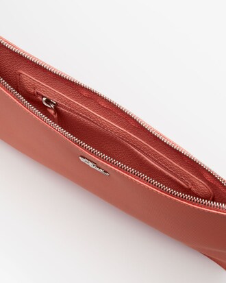 Pochette in canvas piqué spalmata Anna