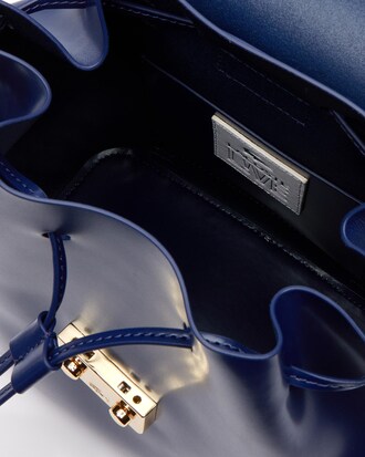 Zaino con patta Live Mate in pelle spalmata da donna