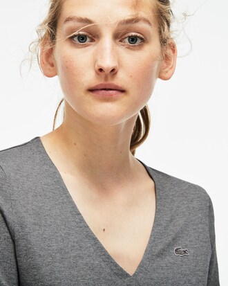 T-shirt con collo a V a maniche lunghe in jersey di cotone fluido tinta unita