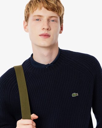 Maglione spesso in lana cardata con girocollo