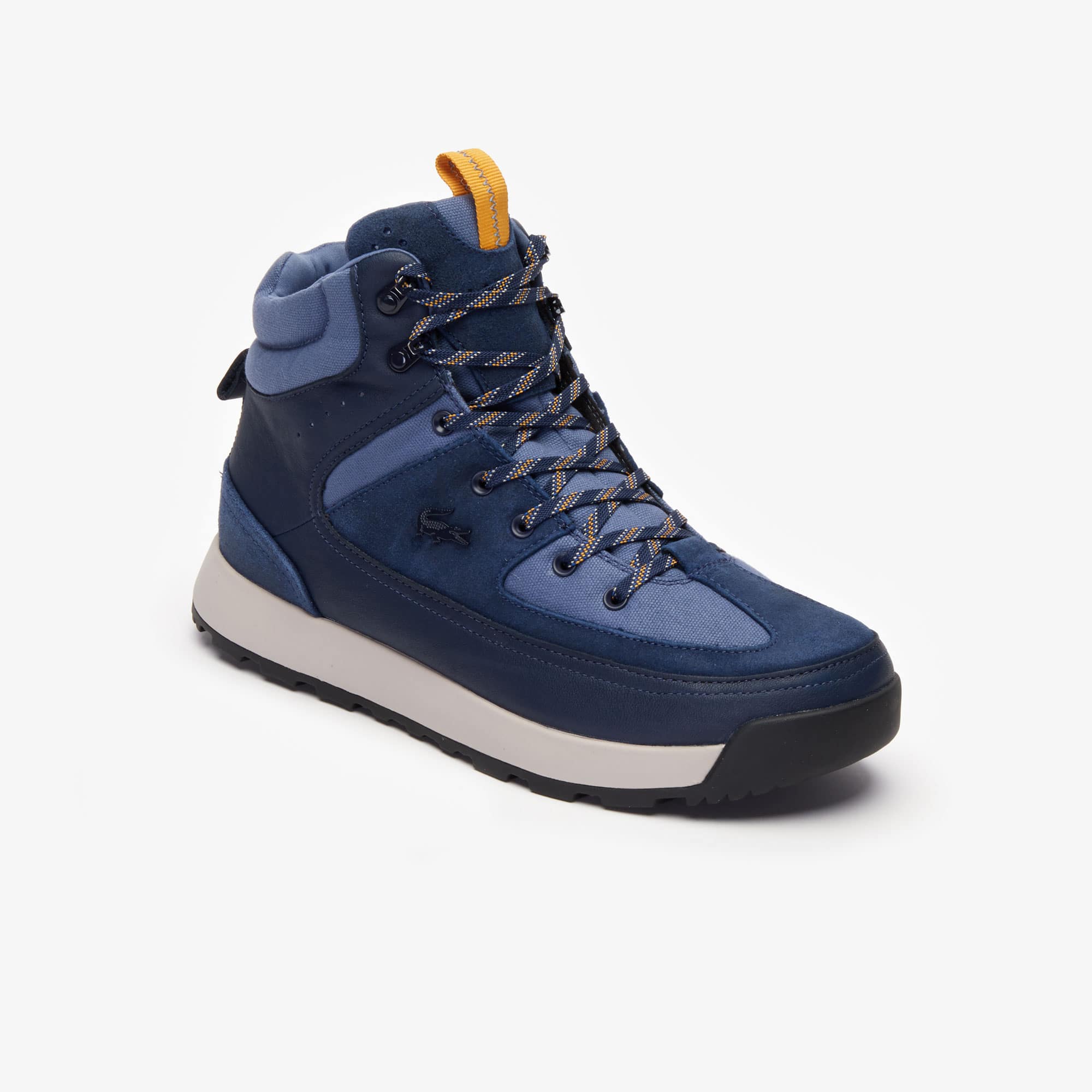 scarponi da montagna in pelle