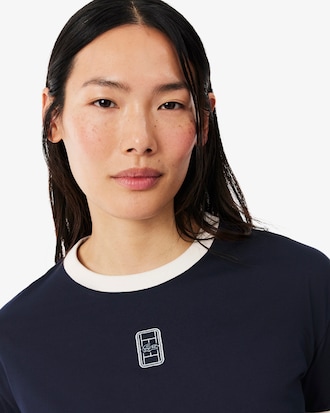 Jersey T-shirt met Geborduurde Badge