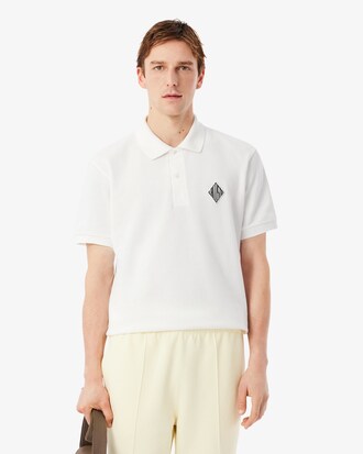 Polo Piqu&eacute; Classic Fit com Emblema