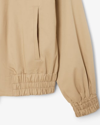 Blusão Gabardina Elástica com Colarinho Duplo