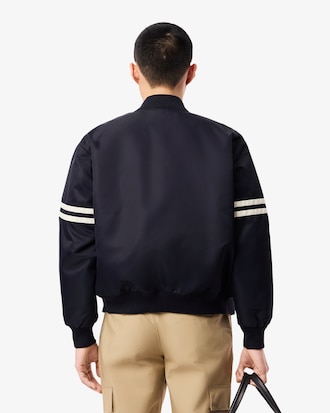 Blusão Bomber em Nylon Impermeável com Emblema Bordado