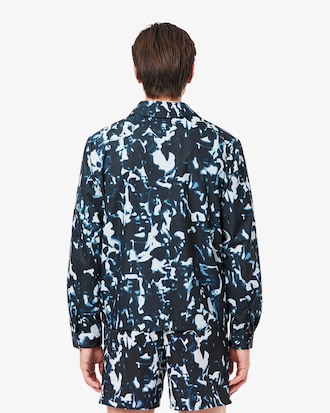 Corta-vento Impermeável com Padrão Estampado