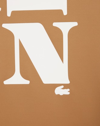 T-shirt Runway Gráfica de Cetim