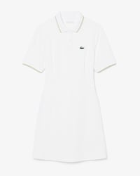 Vestido de Golfe com Detalhes de Acabamento e Tecnologia Ultra-Dry