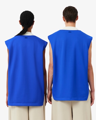 Sweatshirt Runway de Malha Acetinada com Decote em V e sem Mangas