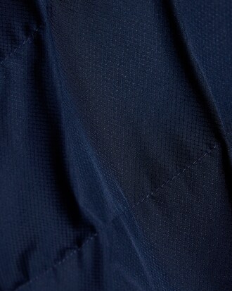 Fato de Beb&eacute; com Capuz em Tafet&aacute; para Beb&eacute;