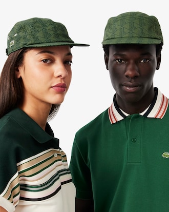 Bon&eacute; Jockey em Sarja Estampada