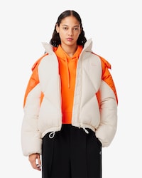 Blusão Acolchoado Oversize Curto e com Capuz