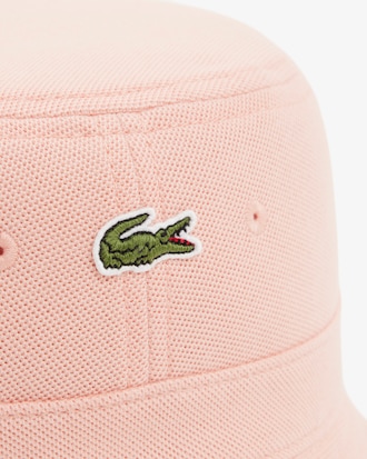 Piqu&eacute; Bucket Hat