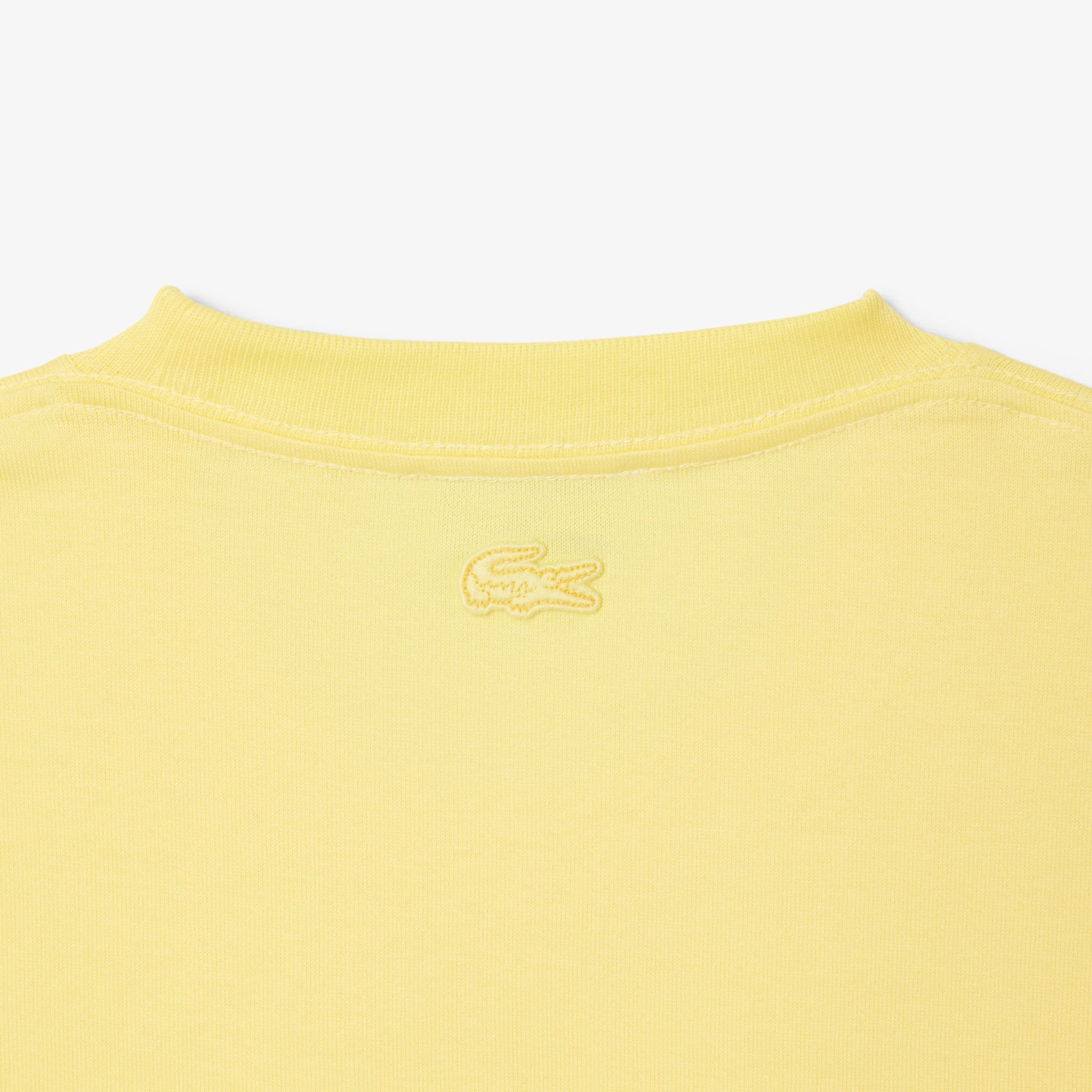 Classic Fit Heavy Badge Accent T-shirt - Men's t-shirts - New In