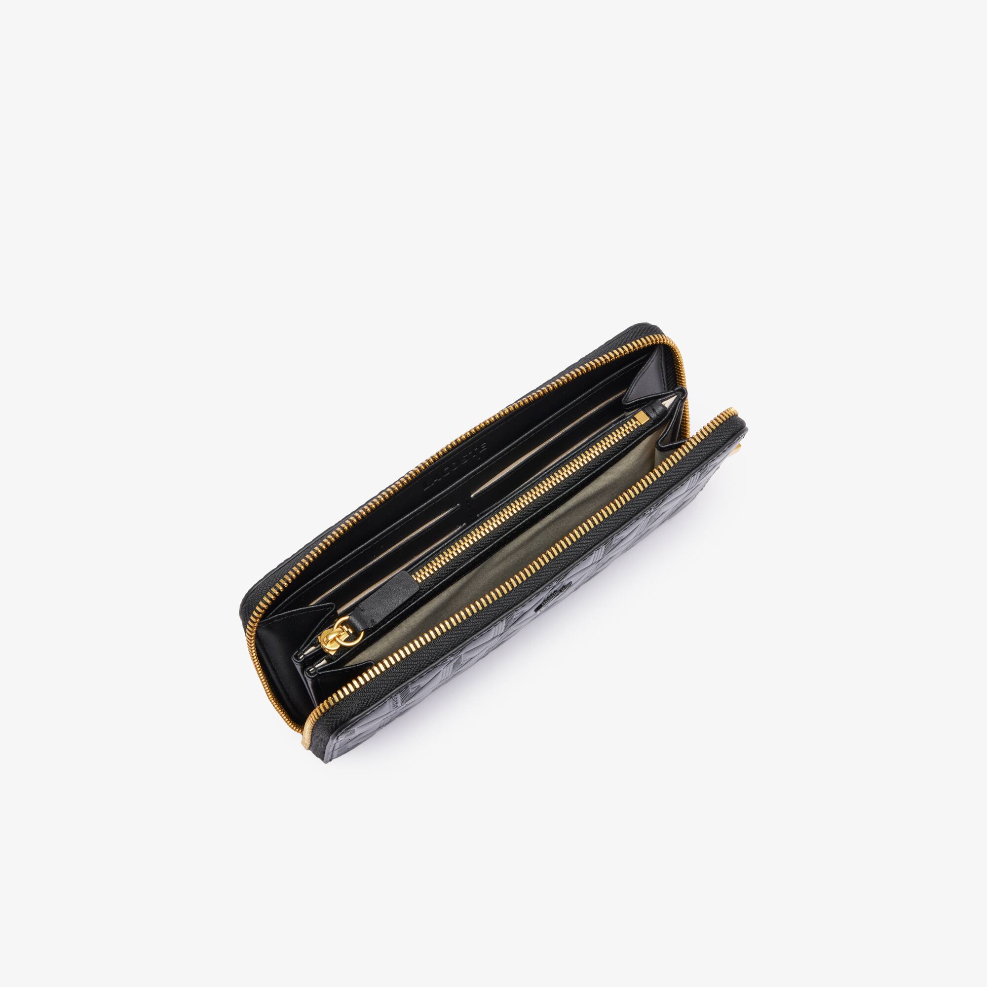 LACOSTE Maheki 型押しレザー折り財布 ブラック 高級感◎ Maheki Zipped Embossed Leather Billfold - Women's Wallets